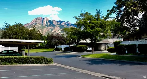 1570 E 5740 S, Murray, UT 84121 photo 10