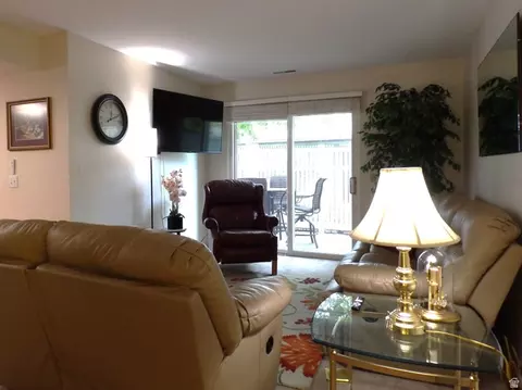 1570 E 5740 S, Murray, UT 84121 photo 13