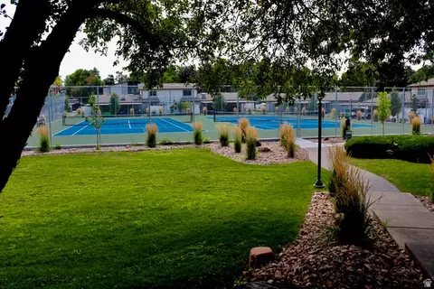 1570 E 5740 S, Murray, UT 84121 photo 28