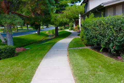 1570 E 5740 S, Murray, UT 84121 photo 11