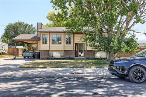 6315 S Stokewater Dr, Taylorsville, UT 84129