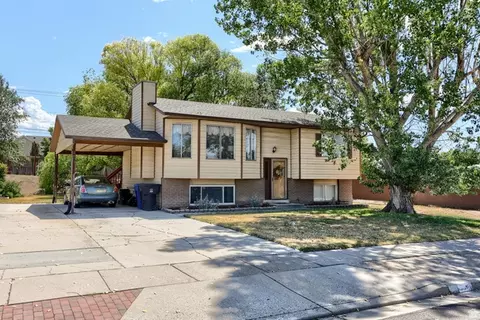 6315 S Stokewater Dr, Taylorsville, UT 84129