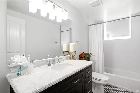 Bath - 838 E Mountain Rd N, North Ogden, UT 84414 photo 4 of 6