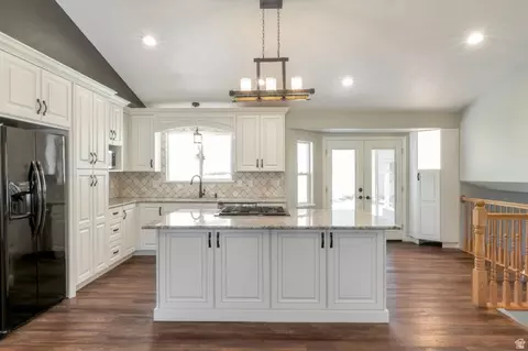 1843 W Springwater Dr S, Orem, UT 84058 photo 7