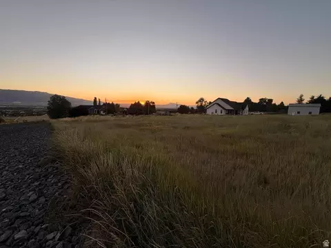 1082 S 400 E, Providence, UT 84332 photo 5
