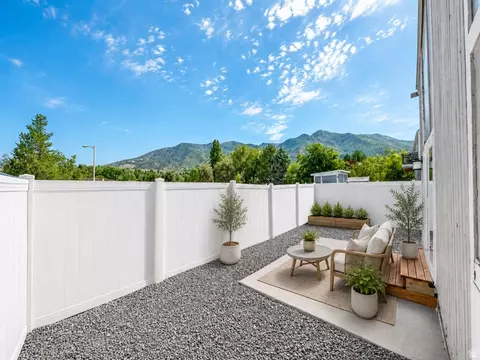 Exterior - 1898 E 5775 S, South Ogden, UT 84403 photo 3 of 5