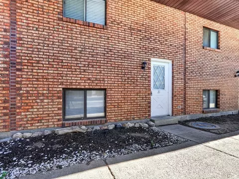 1325 S Lincoln Ave E #E4, Ogden, UT 84404 photo 2