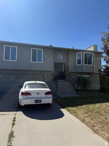 6363 S Uyeda Ct, West Jordan, UT 84081