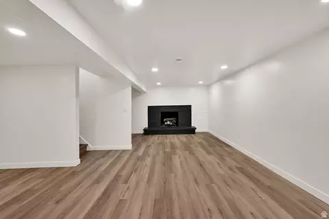Living - 406 W 3300 S, Bountiful, UT 84010 photo 7 of 7
