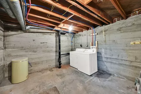 Other - 406 W 3300 S, Bountiful, UT 84010 photo 4 of 4