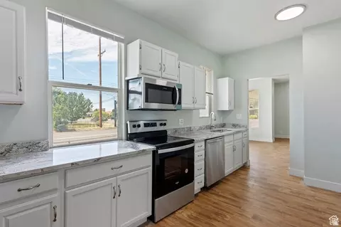 Kitchen - 203 30th St, Ogden, UT 84401 photo 2 of 5