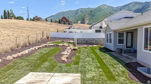 Exterior - 872 W Union Bench Dr, Mapleton, UT 84664 photo 8 of 8