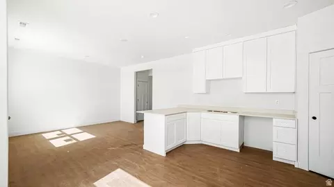 Living - 717 S Harrison Dr W, Springville, UT 84663 photo 2 of 2