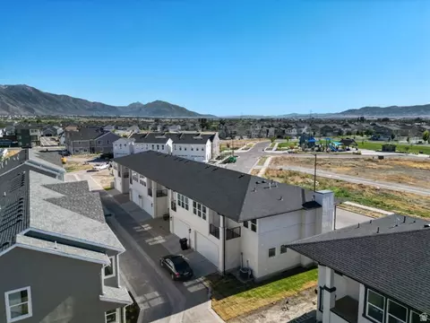 View/Area - 717 S Harrison Dr W, Springville, UT 84663 photo 6 of 8