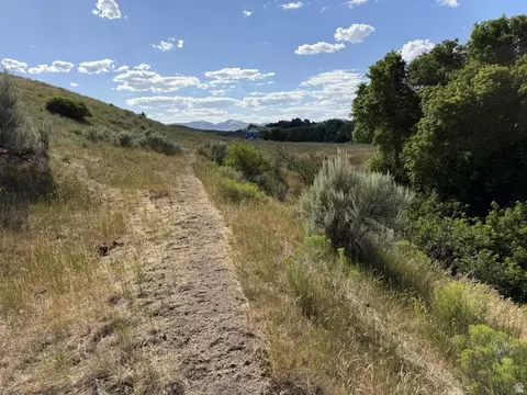 Undisclosed, Weston, ID 83286 photo 38
