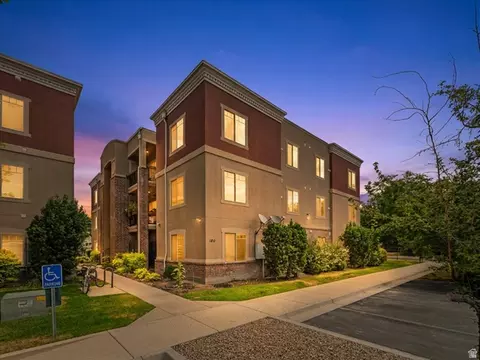 190 E Belmont Ave #9, Salt Lake City, UT 84111
