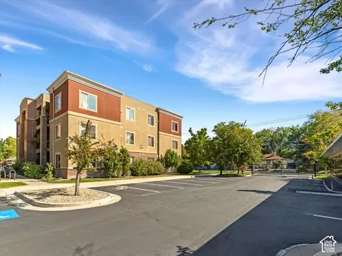 190 E Belmont Ave #9, Salt Lake City, UT 84111