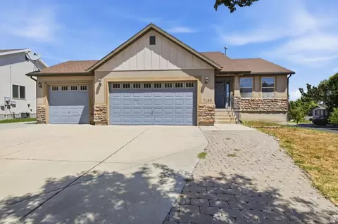 7138 W Magnum Vista Pl S, West Valley City, UT 84128