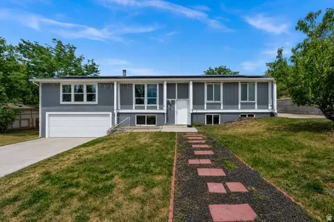 Exterior - 1076 W 600 N, Orem, UT 84057 photo 2 of 4