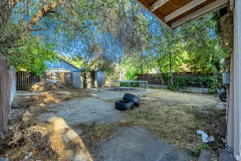 Exterior - 2752 Madison Ave, Ogden, UT 84403 photo 5 of 5