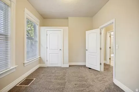 Entry Way - 2752 Madison Ave, Ogden, UT 84403 photo 1 of 3