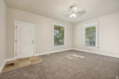 Living - 2752 Madison Ave, Ogden, UT 84403 photo 1 of 2