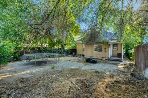 Exterior - 2752 Madison Ave, Ogden, UT 84403 photo 4 of 5