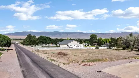 419 E 700 S #14, Monroe, UT 84754 photo 4