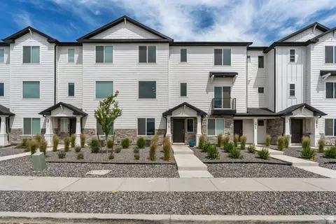 3913 N Eagle Pointe Ln, Eagle Mountain, UT 84005 photo 5