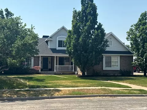 1931 E 6200 S, South Ogden, UT 84403