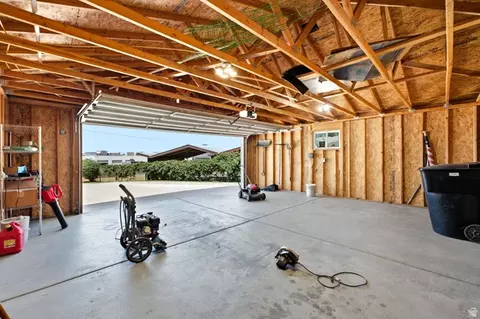 1925 S Main St, Bountiful, UT 84010 photo 30