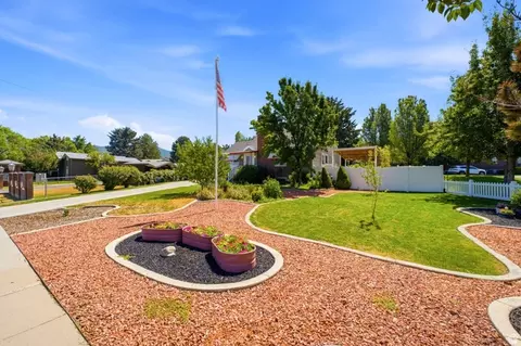 1925 S Main St, Bountiful, UT 84010 photo 4
