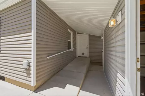1925 S Main St, Bountiful, UT 84010 photo 28