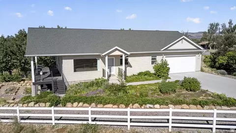 Exterior - 450 E 200 S, Fairview, UT 84629 photo 2 of 10