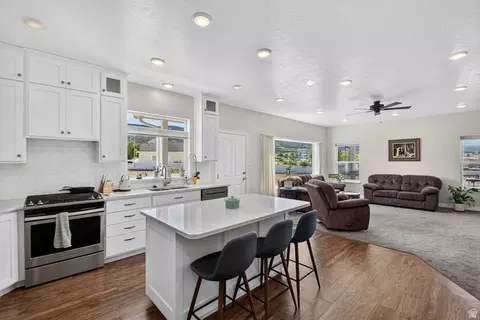 Kitchen - 450 E 200 S, Fairview, UT 84629 photo 2 of 5