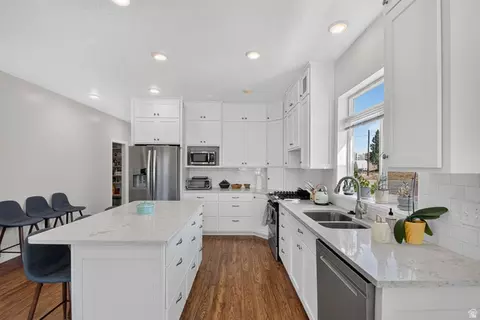 Kitchen - 450 E 200 S, Fairview, UT 84629 photo 5 of 5