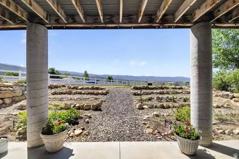 Exterior - 450 E 200 S, Fairview, UT 84629 photo 8 of 10