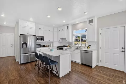 Kitchen - 450 E 200 S, Fairview, UT 84629 photo 1 of 5