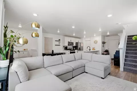 516 N Canvasback Dr, Lehi, UT 84043