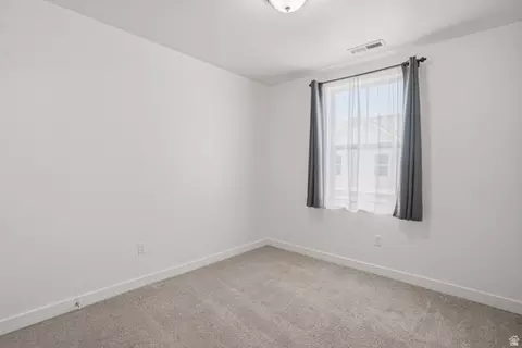 Bedroom - 793 E 975 N, Layton, UT 84041 photo 7 of 8
