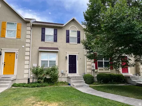 7966 N Dundee Dr, Eagle Mountain, UT 84005 photo 1
