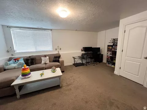 7966 N Dundee Dr, Eagle Mountain, UT 84005 photo 22