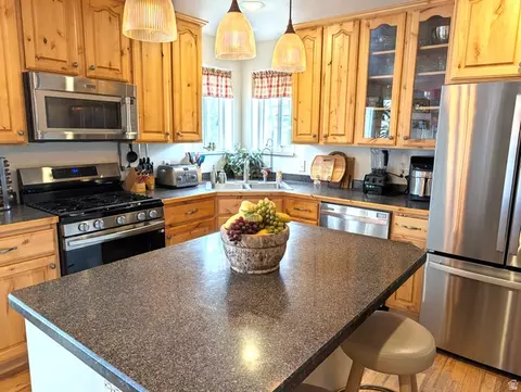 Kitchen - 654 E 70 S, Ephraim, UT 84627 photo 2 of 4
