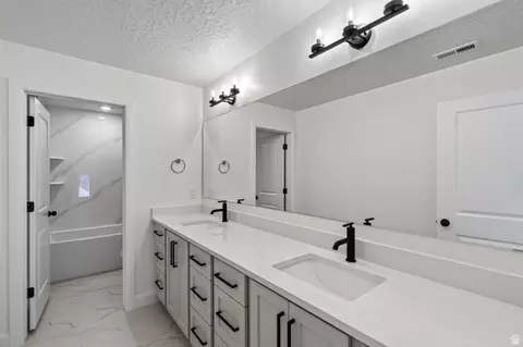 Bath - 1566 N 275 W, Orem, UT 84057 photo 7 of 7