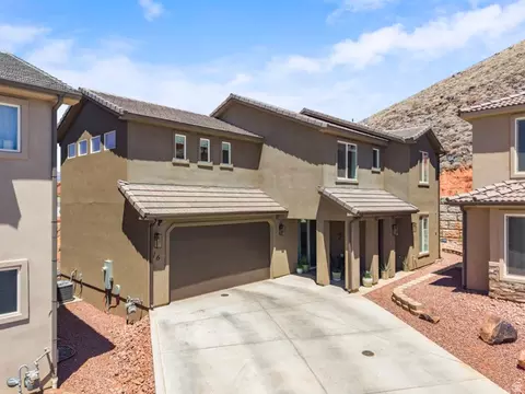 438 N Stone Mountain Dr, Saint George, UT 84770