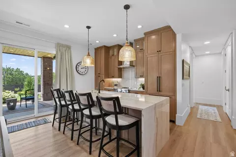 Kitchen - 12308 S Mariah Cir E, Draper, UT 84020 photo 24 of 31