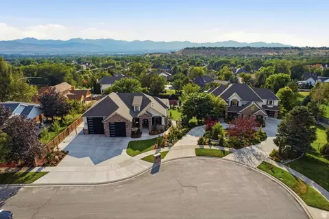 View/Area - 12308 S Mariah Cir E, Draper, UT 84020 photo 3 of 19