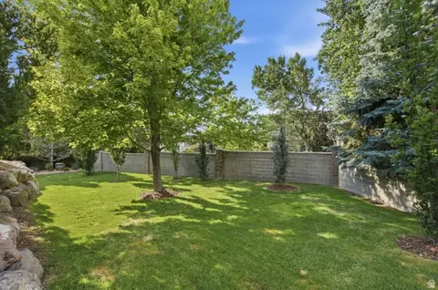 Exterior - 12308 S Mariah Cir E, Draper, UT 84020 photo 63 of 97