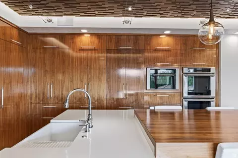 Kitchen - 12308 S Mariah Cir E, Draper, UT 84020 photo 7 of 31