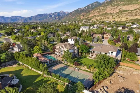View/Area - 12308 S Mariah Cir E, Draper, UT 84020 photo 8 of 19